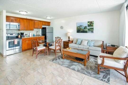 Deluxe Panoramic Mountain View Condo - 37Th Floor, Free Parking & Wifi Condo 檀香山 外观 照片
