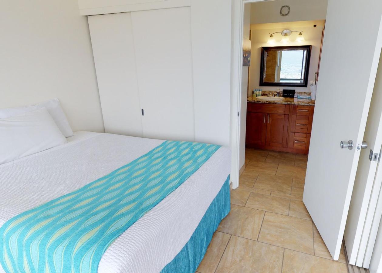 Deluxe Panoramic Mountain View Condo - 37Th Floor, Free Parking & Wifi Condo 檀香山 外观 照片
